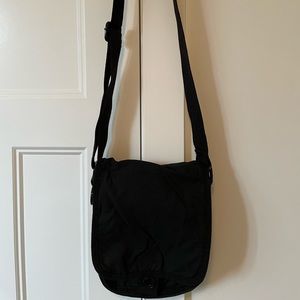 Gap Crossbody Bag